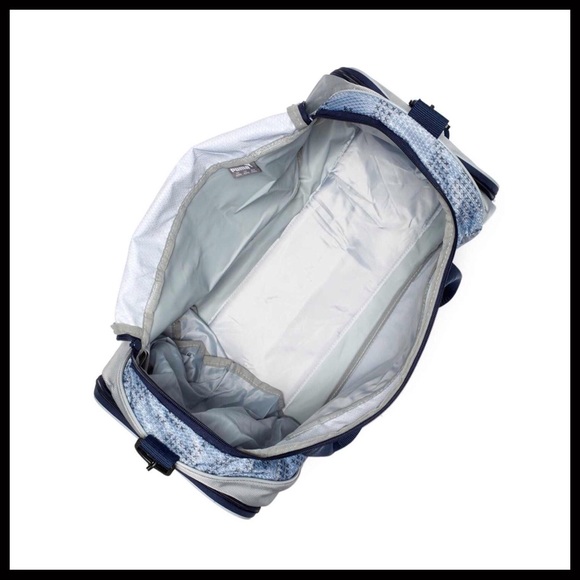 PUMA LOGO DUFFEL GYM TRAVEL BAG - Picture 6 of 8